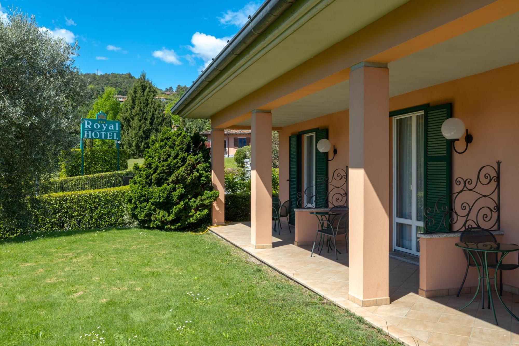 Hotel Royal Menaggio Exterior photo